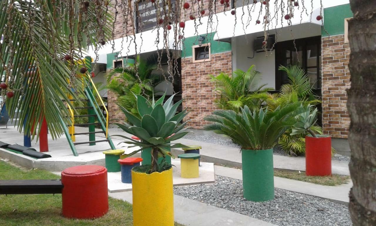 Pousada Vila Do Parque 佩尼亚 外观 照片