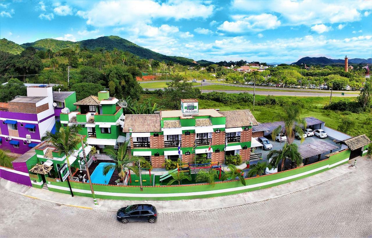 Pousada Vila Do Parque 佩尼亚 外观 照片